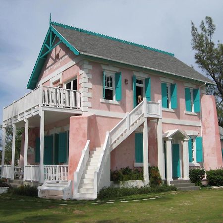 Beside The Pointe Cottage Savannah Sound Exterior photo